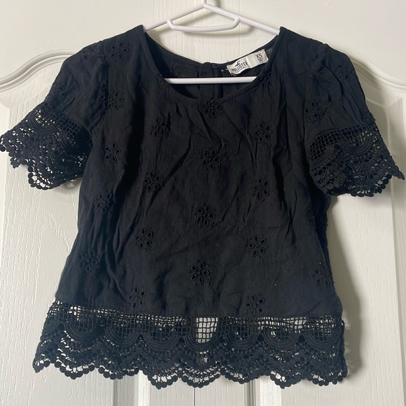 Hollister cropped formal top - Picture 1 of 7